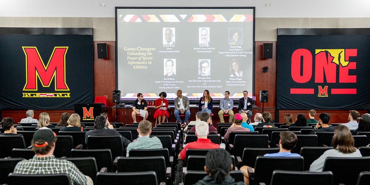 UMD Dean's Lecture panelists on stage.